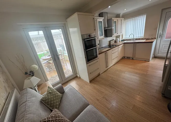 Cosy 3-Bed House